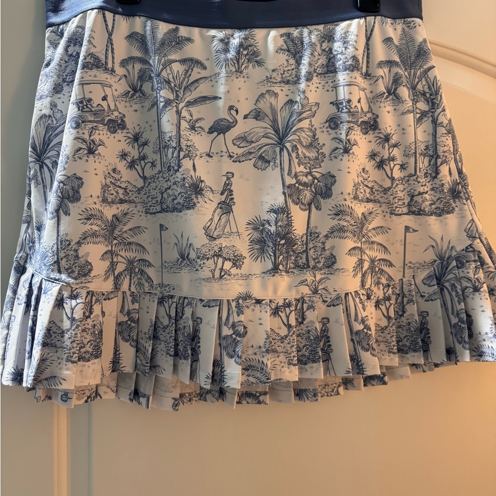 Women’s Golf Skort XL - Navy & White Tropical Toile Print with Pleats